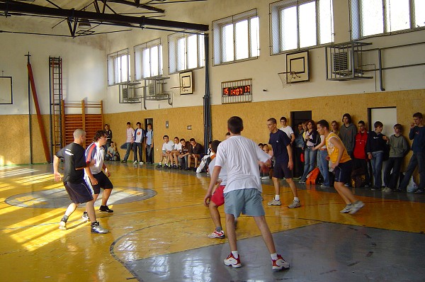 24-hodinový basketbal